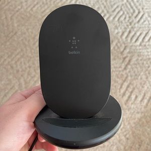 Like new Belkin wireless charger
